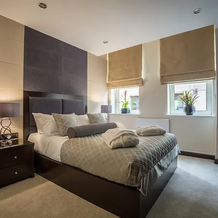 Mansio Suites The Headrow Leeds  Exterior photo