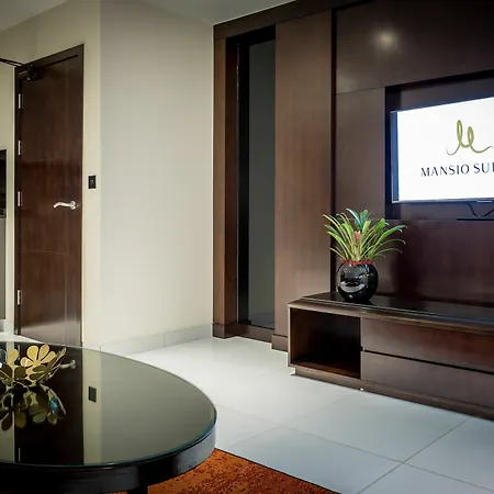 Mansio Suites The Headrow Leeds  Exterior photo
